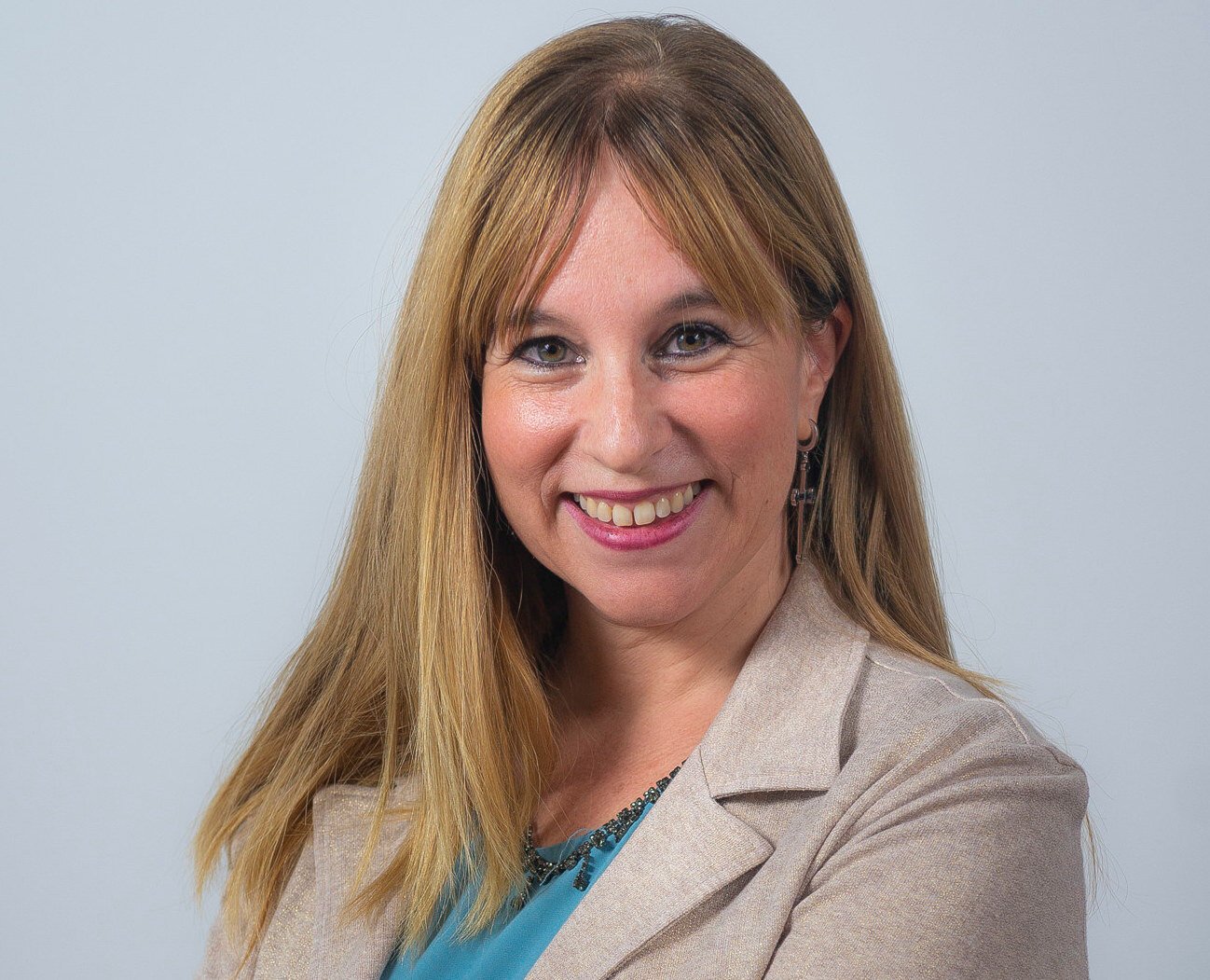 estefania-ruiz-de-esquide-1